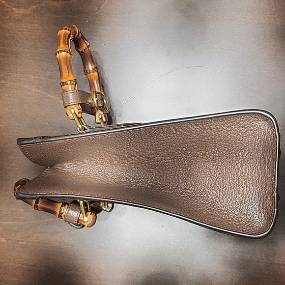 Gucci Diana NM Bamboo Handle Tote Jumbo GG Canvas Medium Brown - Picture 2 of 12